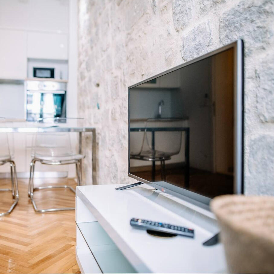 AMOROZO APARTMENT